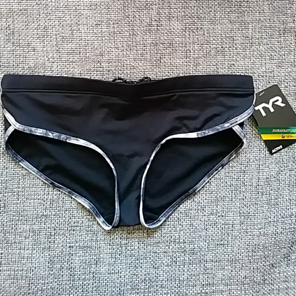 TYR swimsuit bottoms